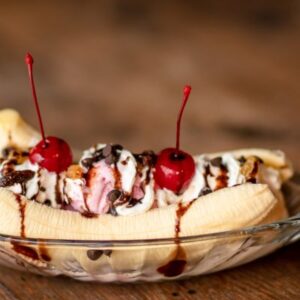BANANA SPLIT